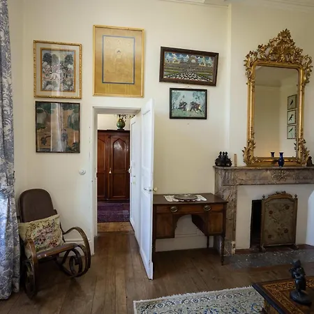 18th Century Chateau With Stunning Pool & Gardens