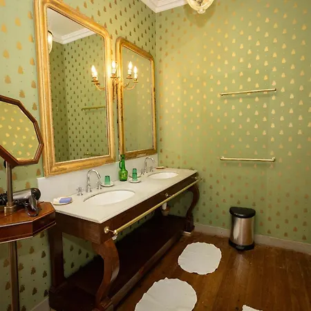 Willa 18th Century Chateau With Stunning Pool & Gardens *