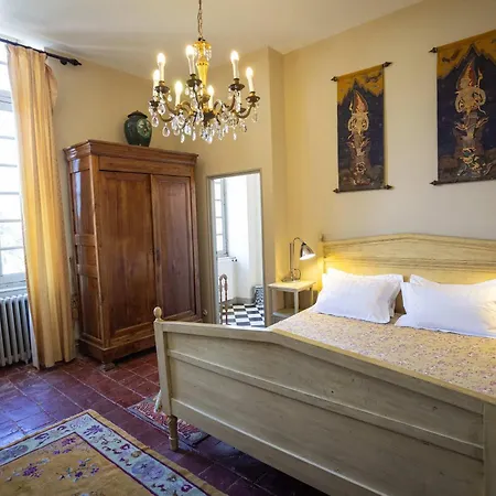 Willa 18th Century Chateau With Stunning Pool & Gardens *