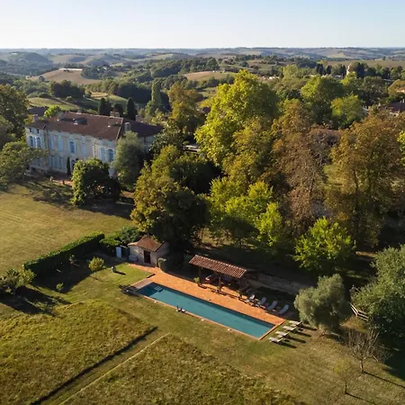 Villa 18th Century Chateau With Stunning Pool & Gardens