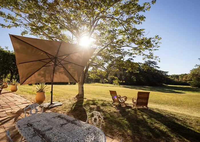 18th Century Chateau With Stunning Pool & Gardens * Castelnau-Picampeau